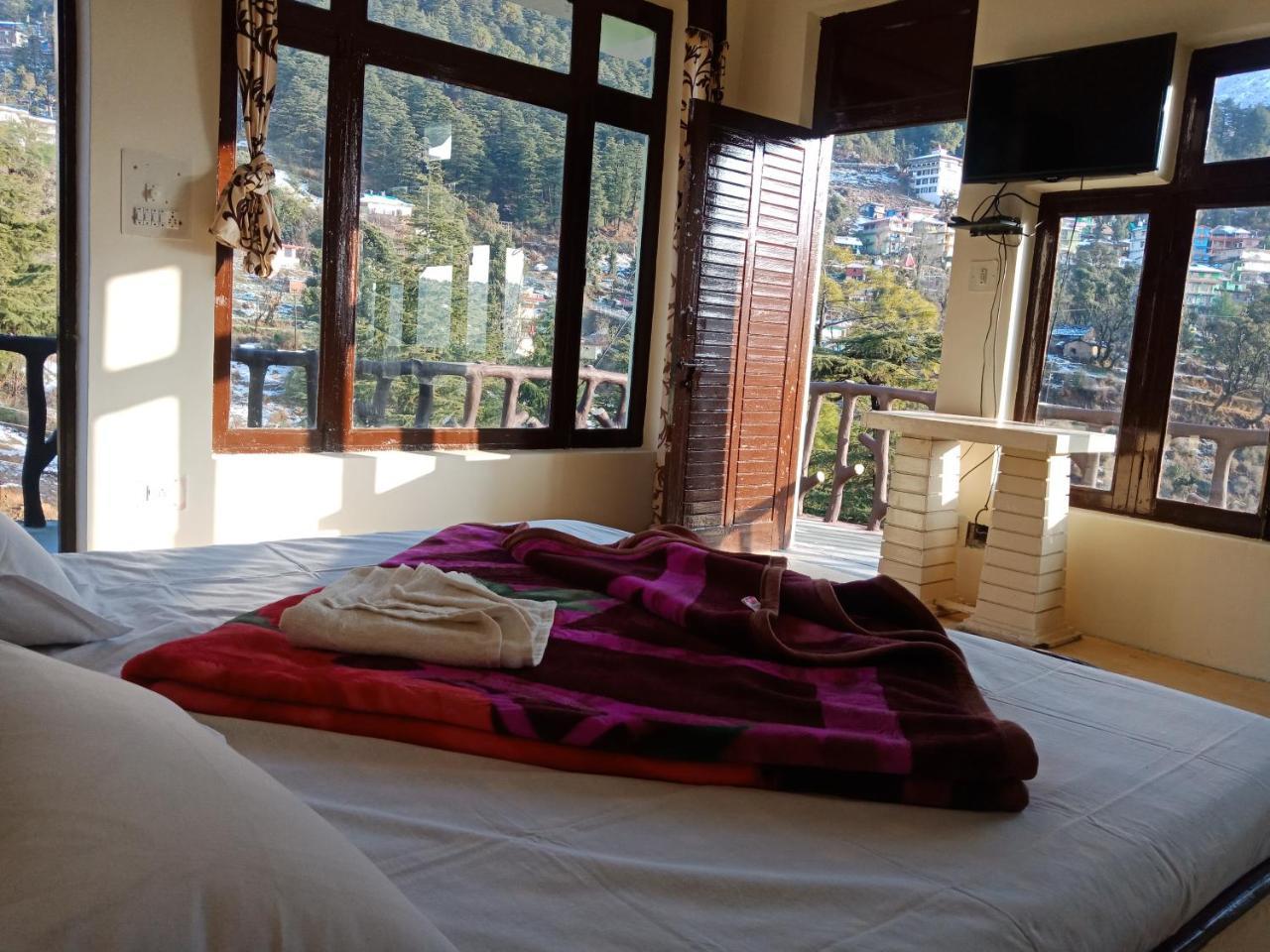 Hotel Pine Spring Dharamsala Exteriér fotografie