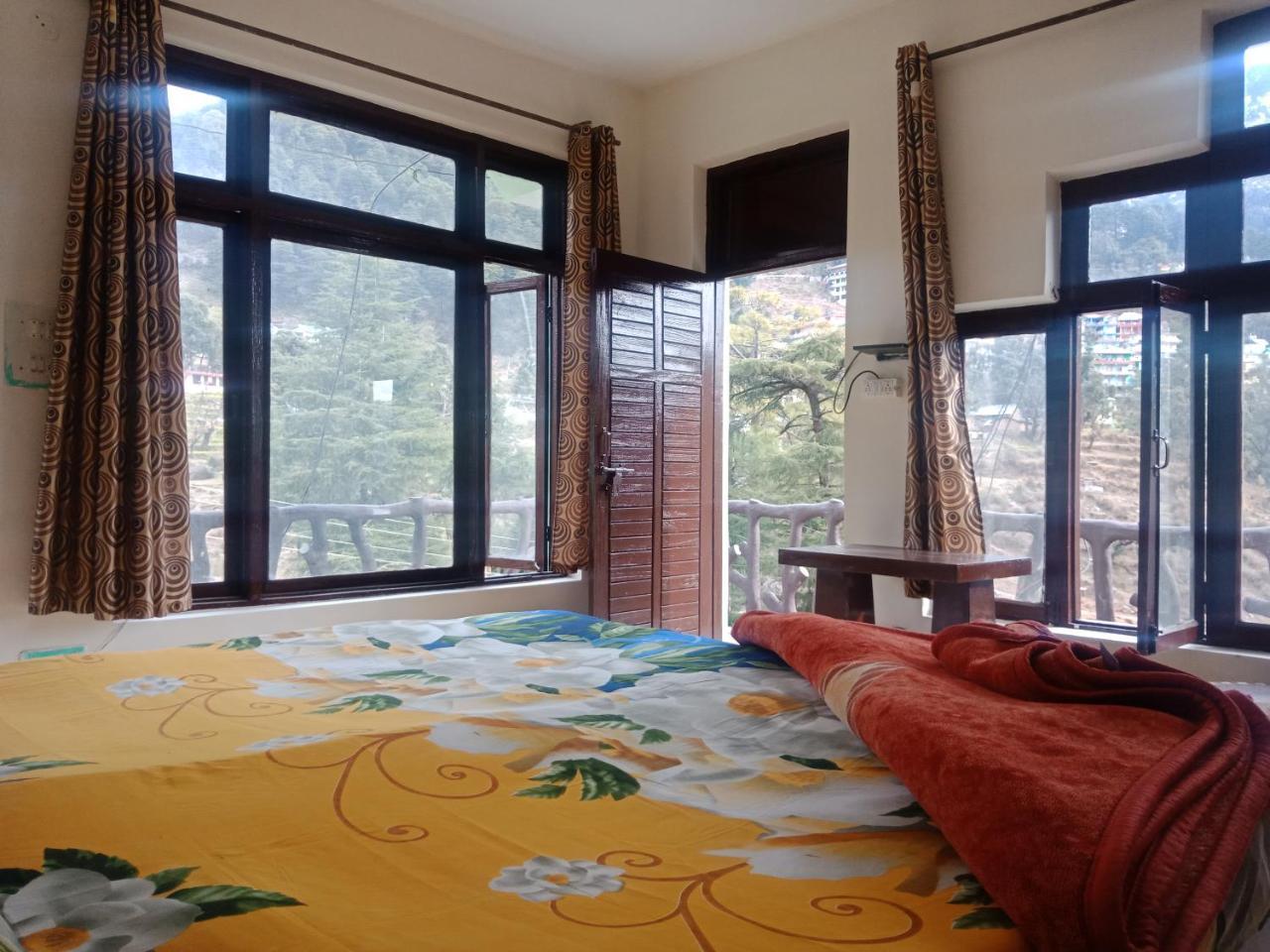 Hotel Pine Spring Dharamsala Exteriér fotografie